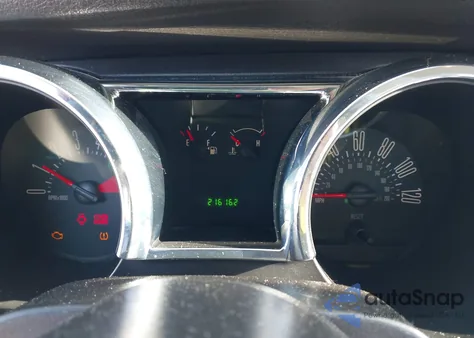 2008 Ford Mustang V6 Deluxe/V6 Premium from USA, damaged, VIN 1ZVHT80N385127292